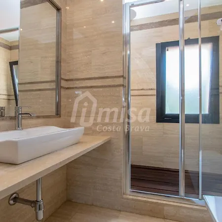 Oasis House Villa