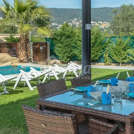 Oasis House * Calonge (Catalonia)