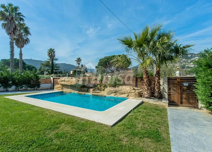 Oasis House ヴィラ カロンジェ