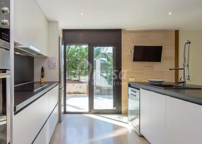 Oasis House