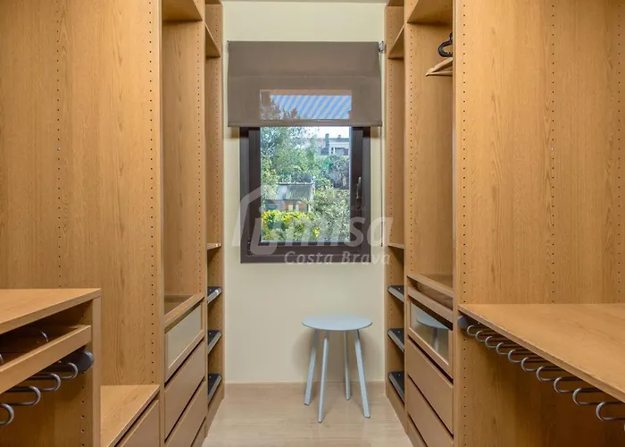 Oasis House ヴィラ カロンジェ